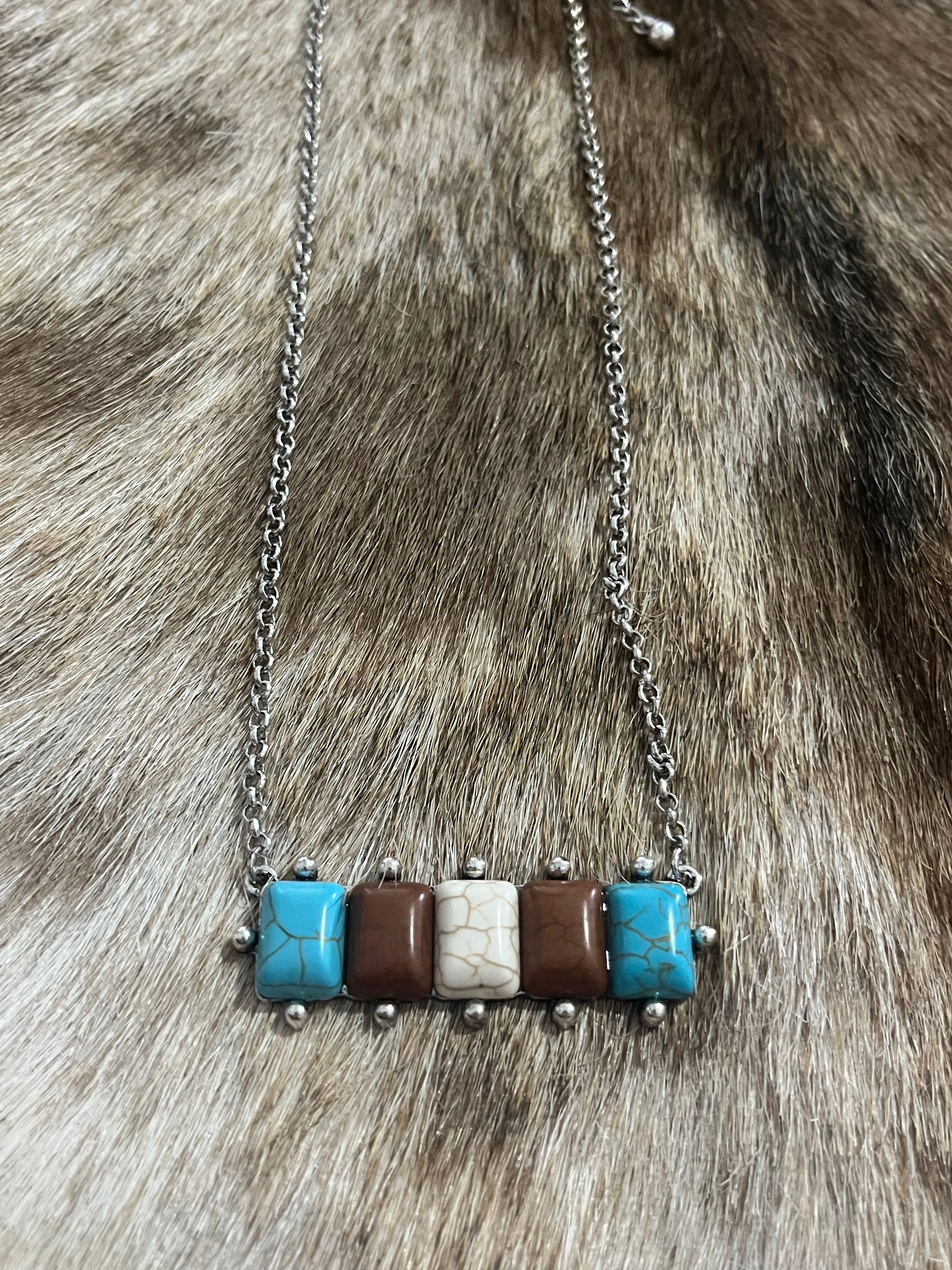 Western Bar Necklace