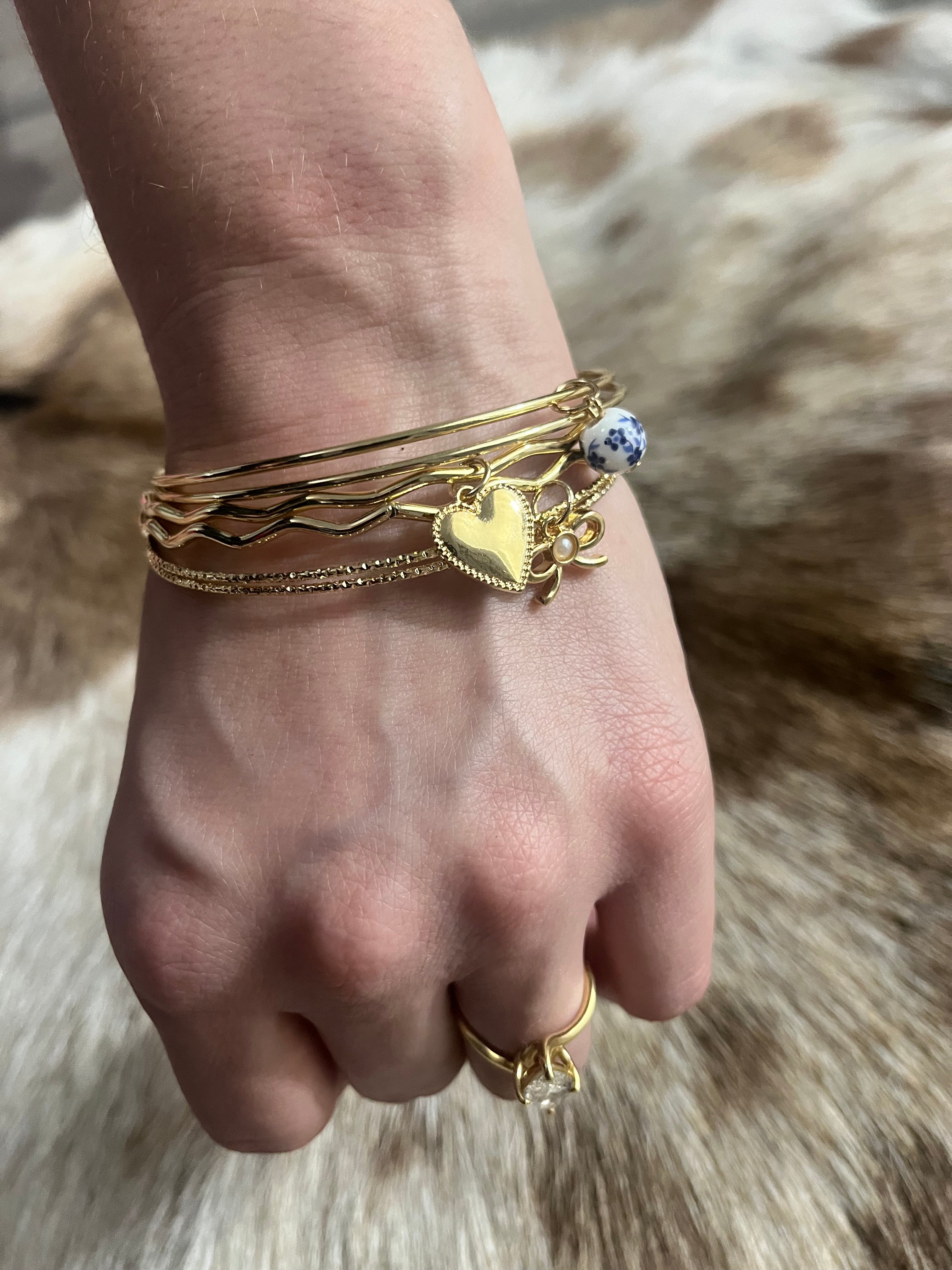 Antique Vibes Bangle Stack